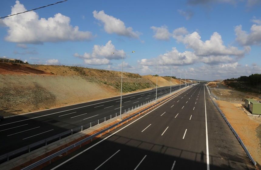 ETA Mühendislik Tamamlanmış projeler, Yavuz Sultan Selim Köprüsü Bağlantı Yolları Aydınlatılması